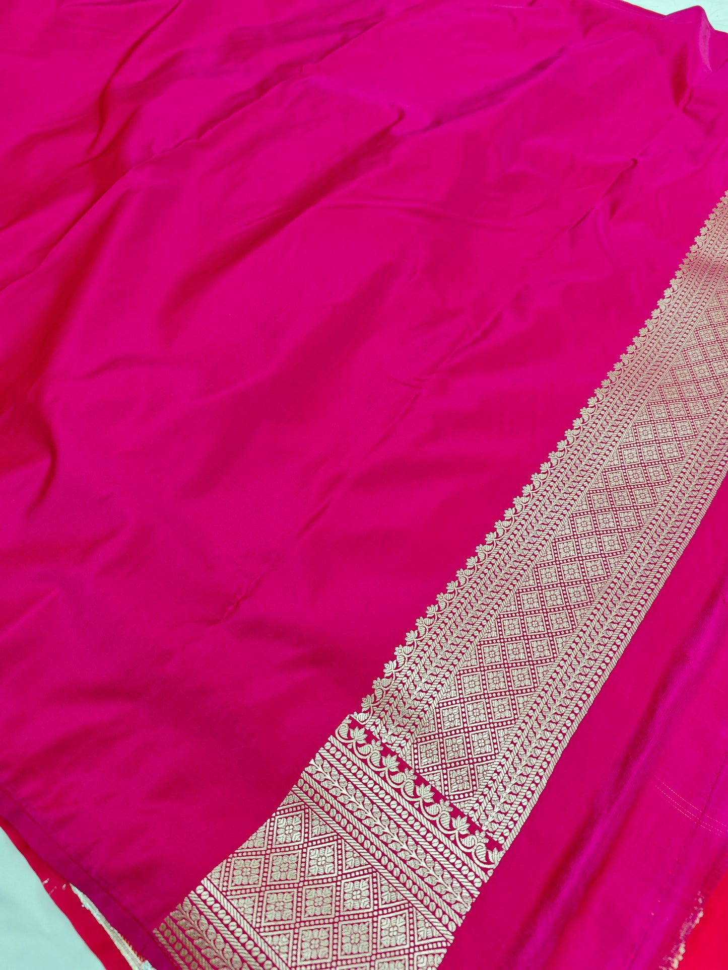 Mashru Katan with sona rupa boota MS17