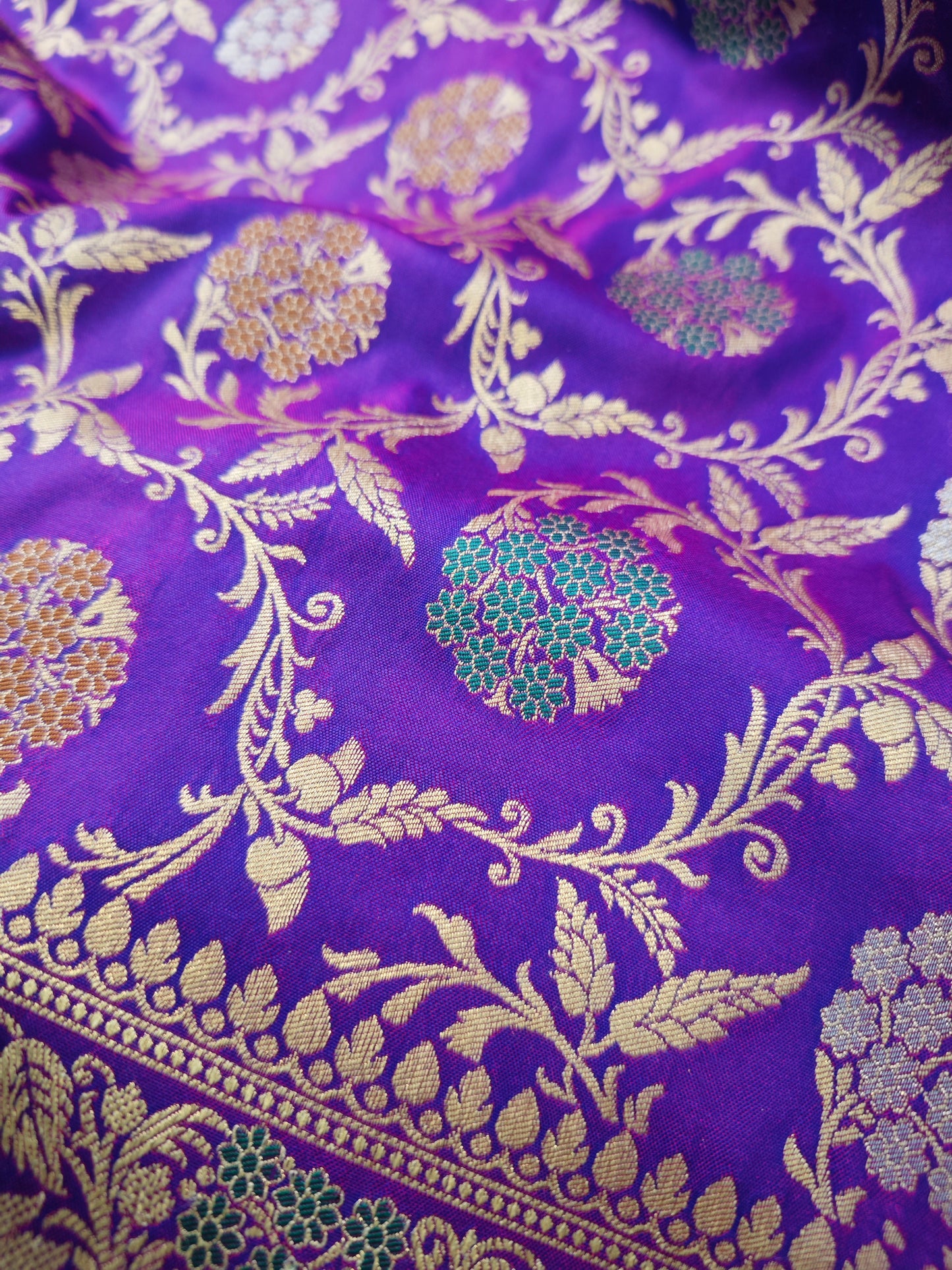 Meganta Meenakari Semi Katan Jaal SK-7