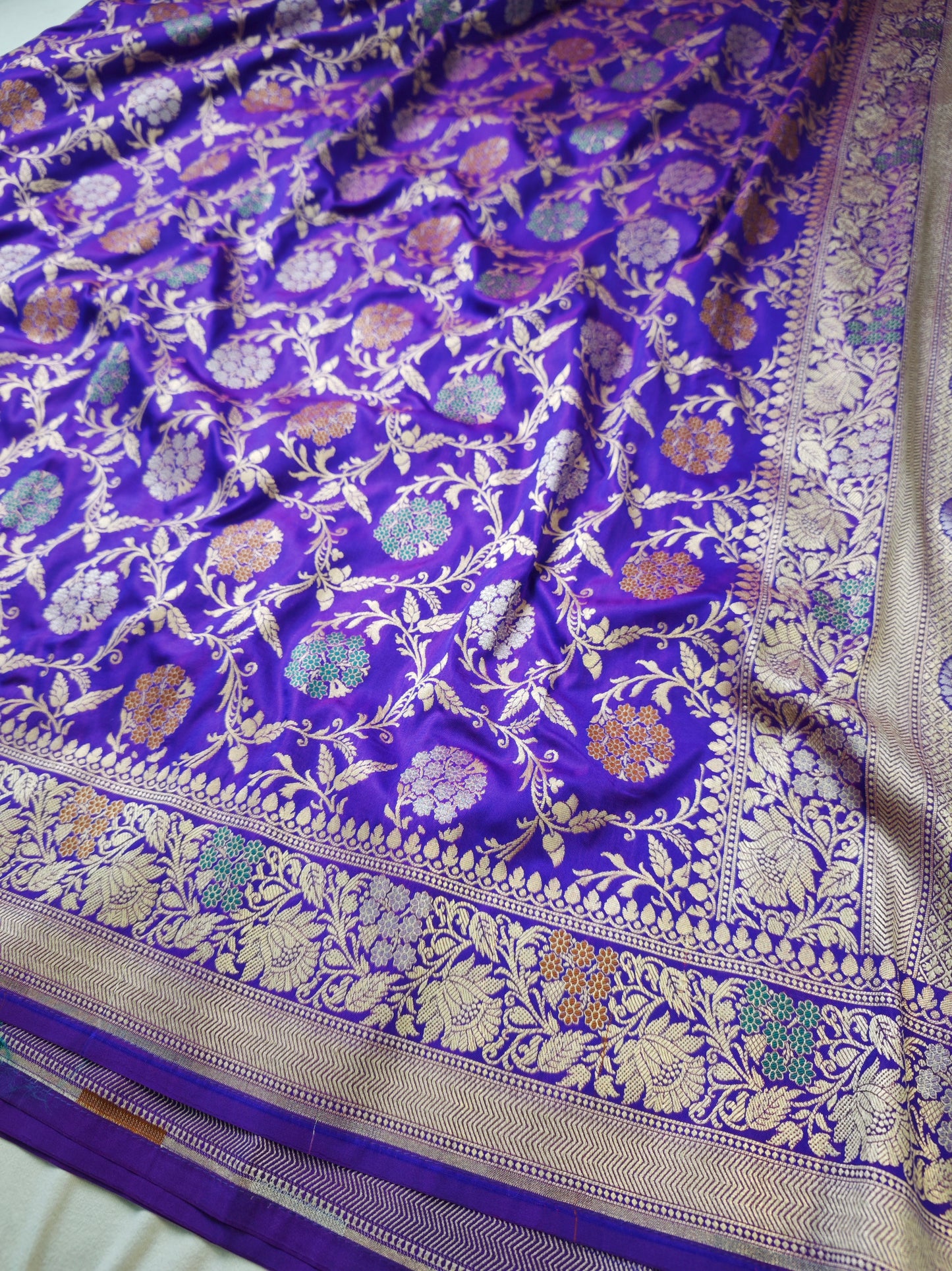 Meganta Meenakari Semi Katan Jaal SK-7