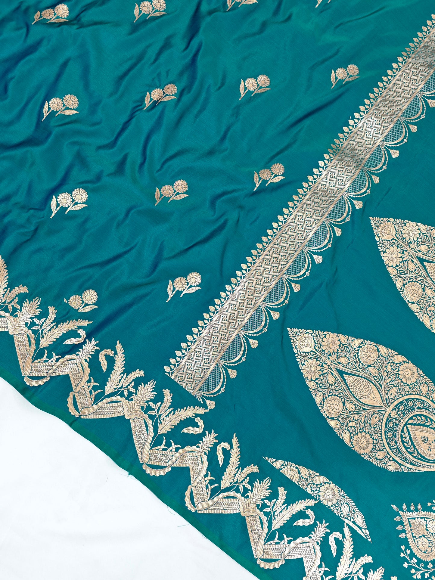 Designer pallu open border Mashru saree