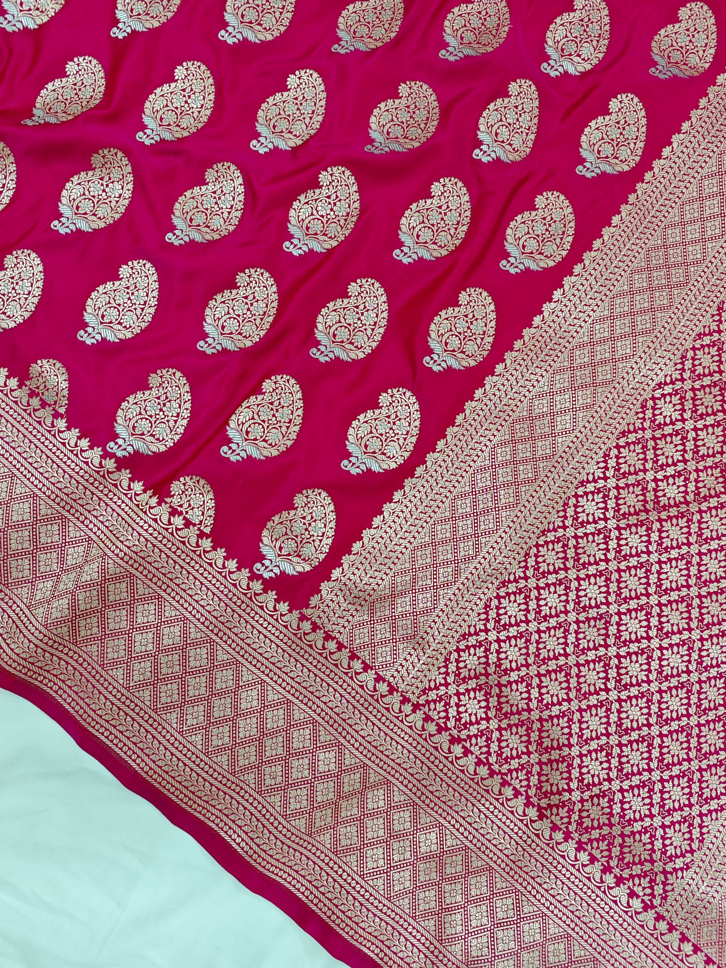 Mashru Katan with sona rupa boota MS17