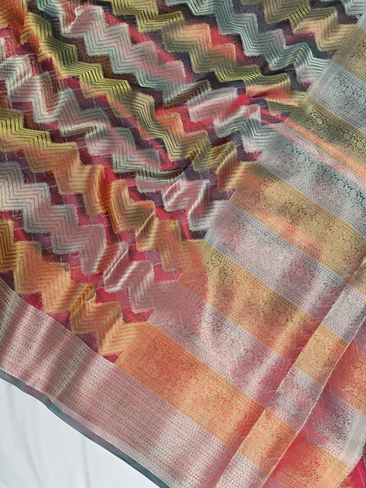 Dual tone pure tissue silk saree with zigzag pattern PT4
