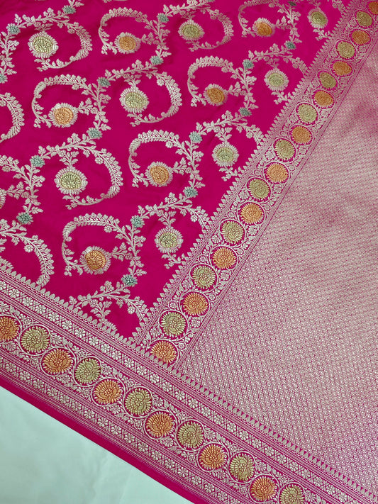 Rani Rangkaat Mashru Katan Jaal MS16