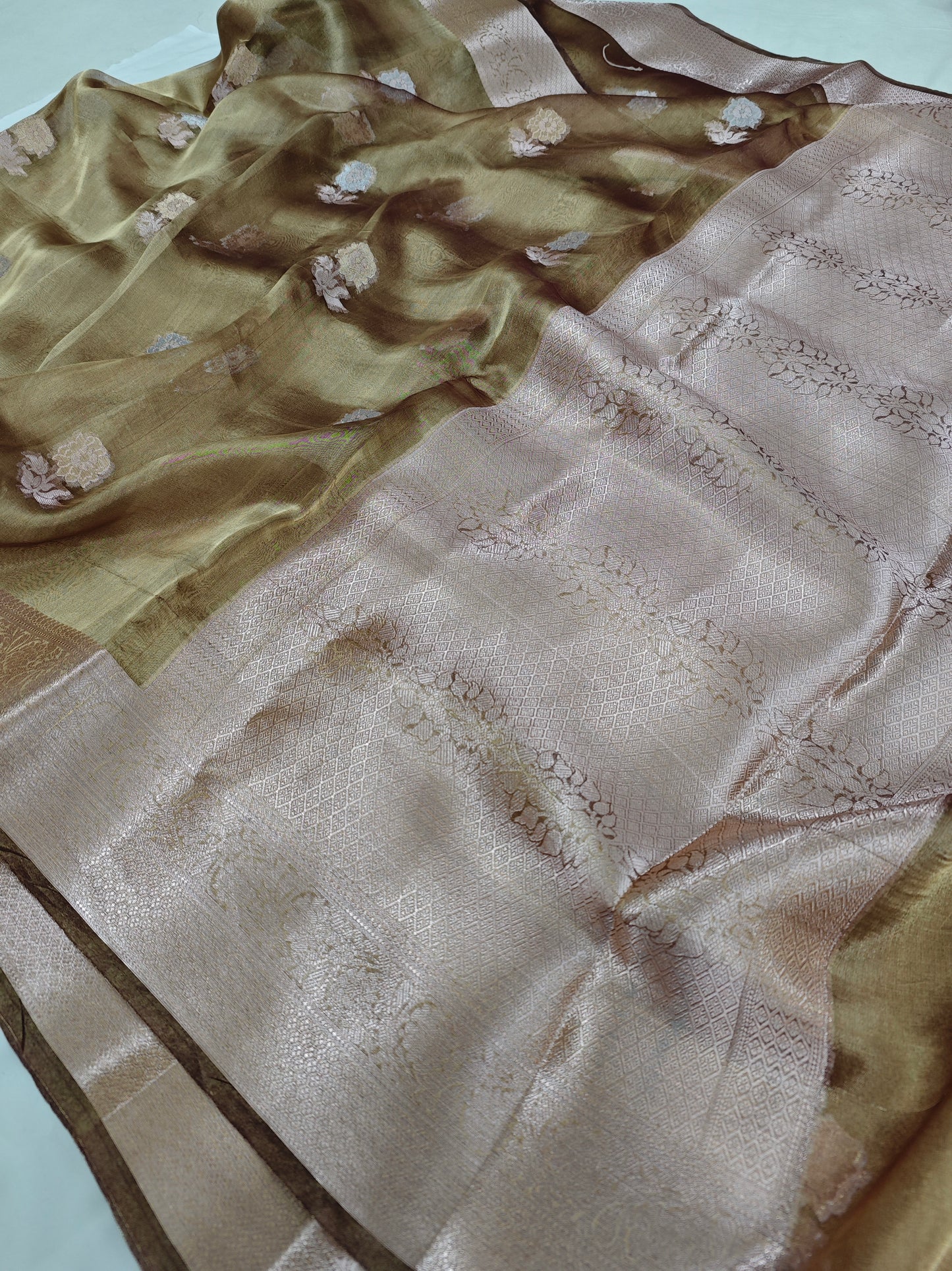 Pure tissue silk in boota pattern PT6