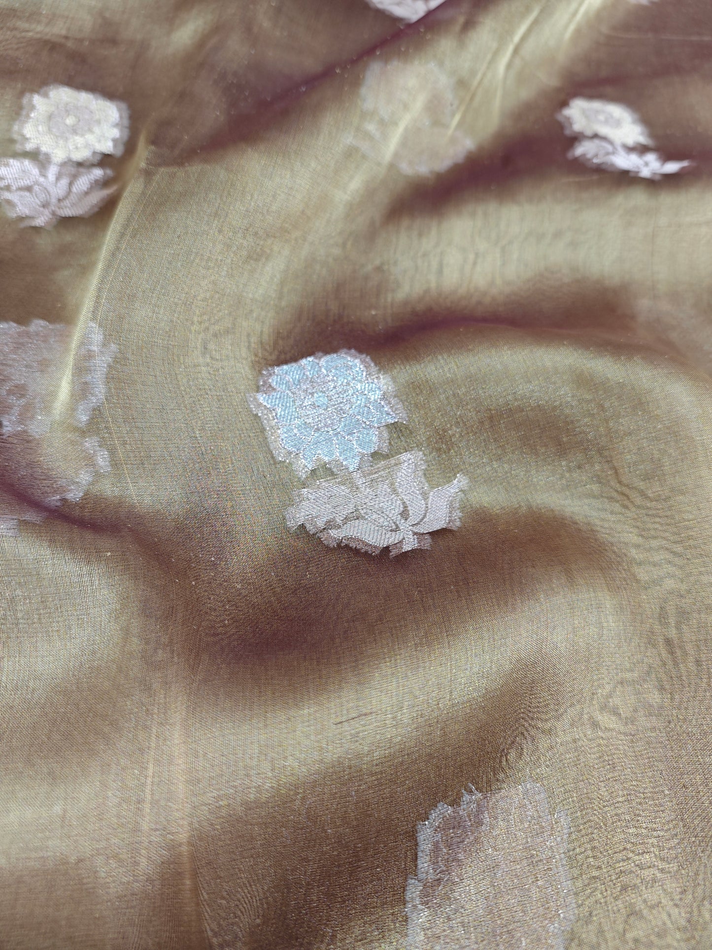 Pure tissue silk in boota pattern PT6