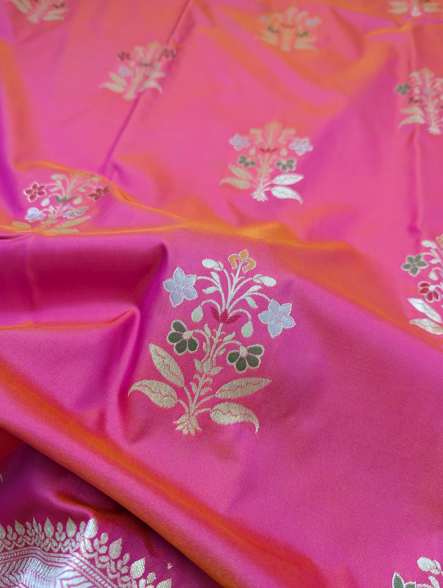 Dual Shade Meenakari Boota Semi Katan SK-9